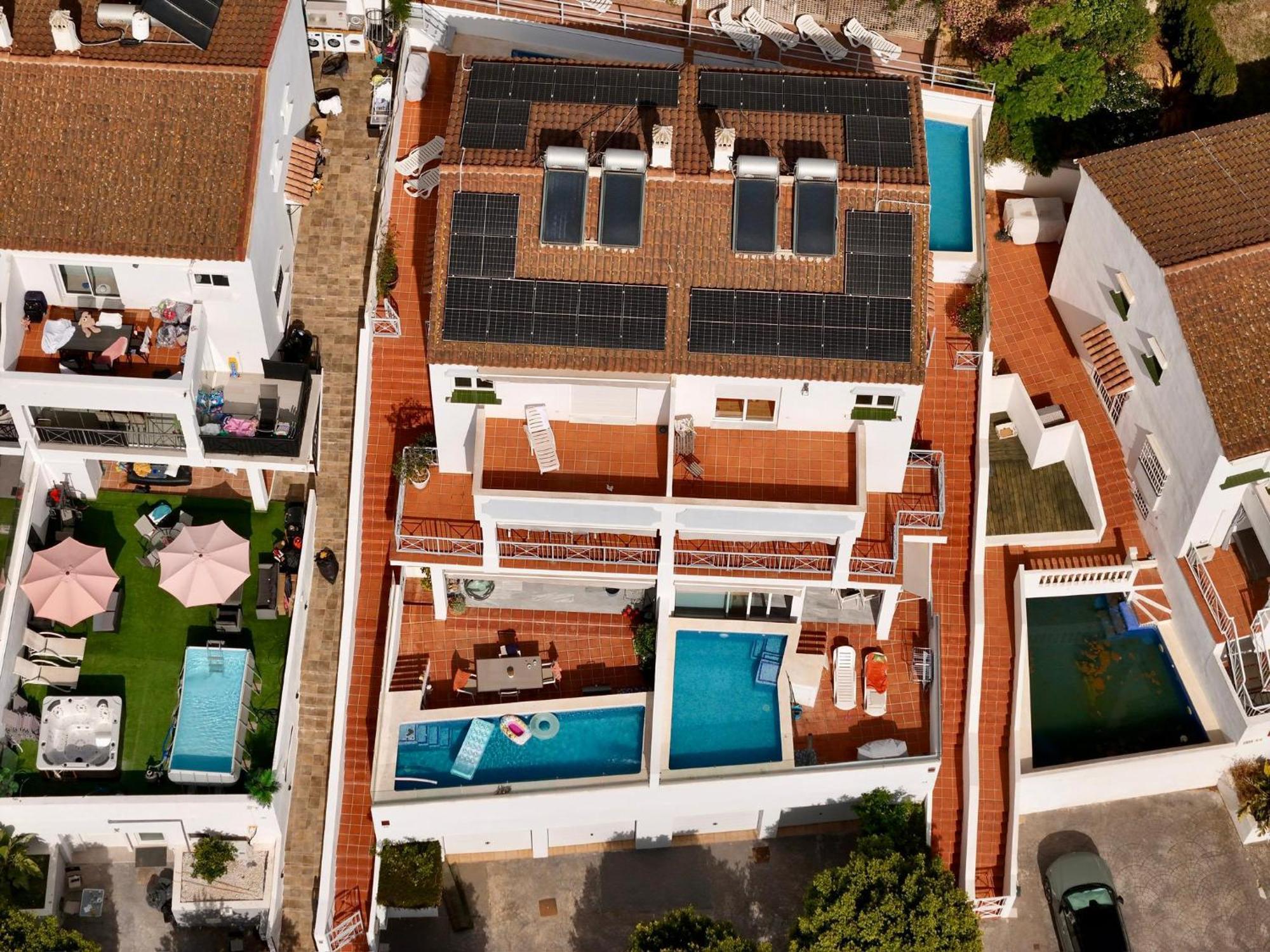 Apartment Luxury With Private Swimming Pool