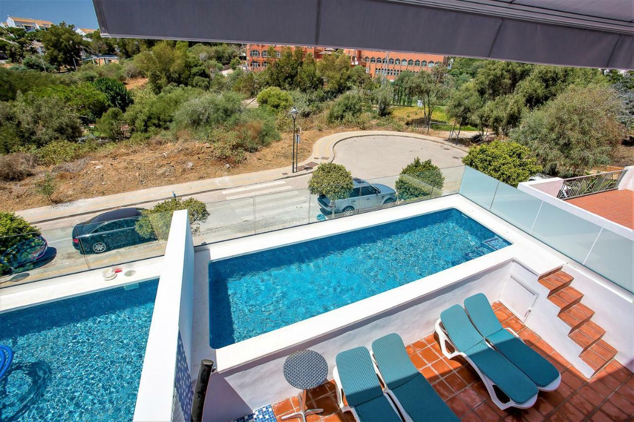 Luxury With Private Swimming Pool