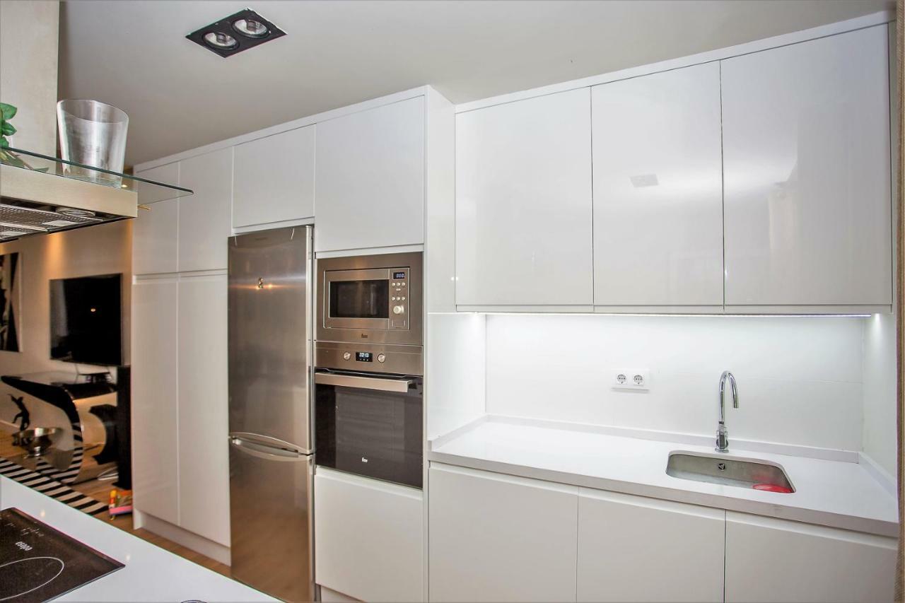Luxury With Private Swimming Pool Apartemen
