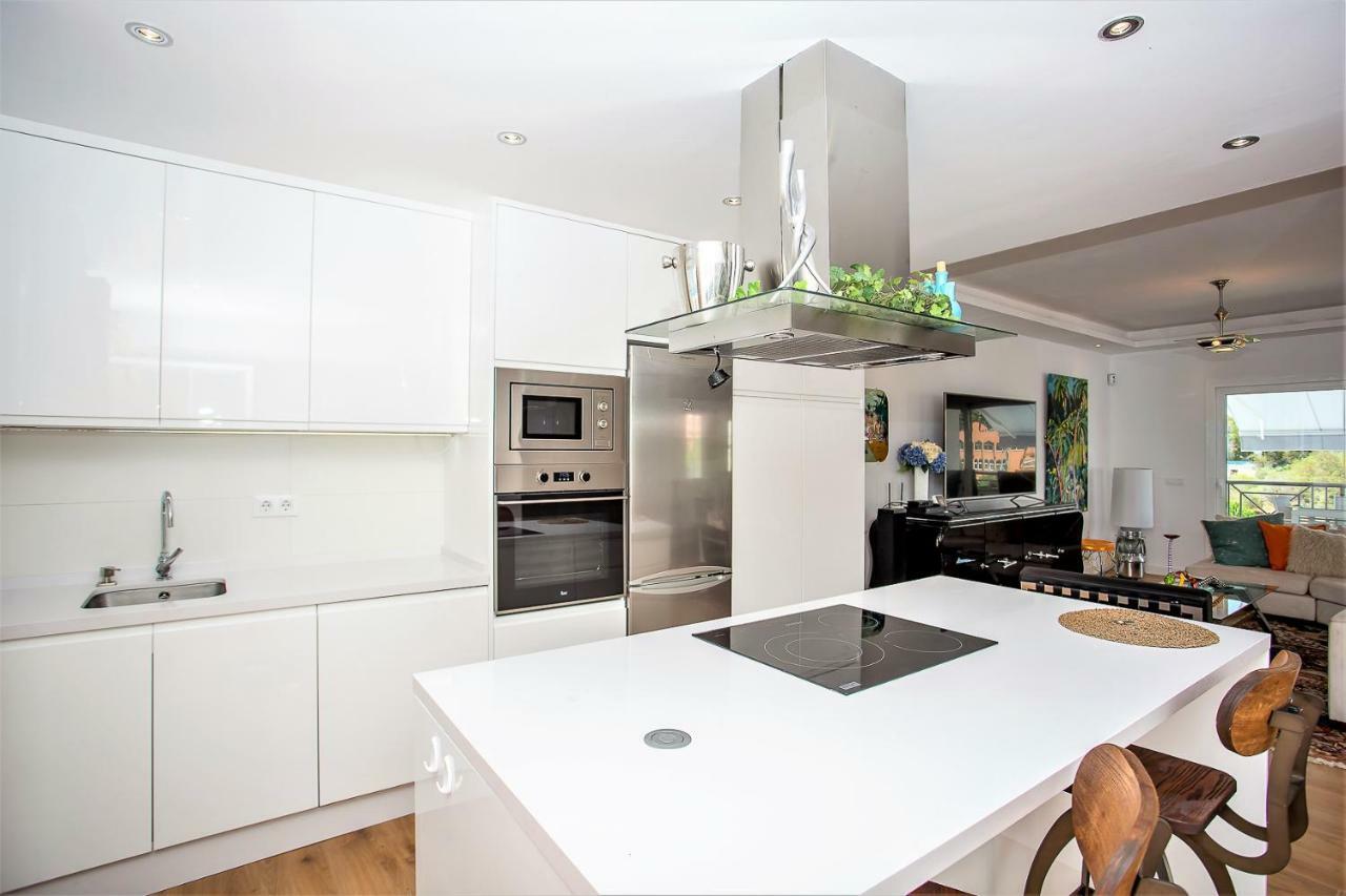 Apartemen Luxury With Private Swimming Pool Marbella