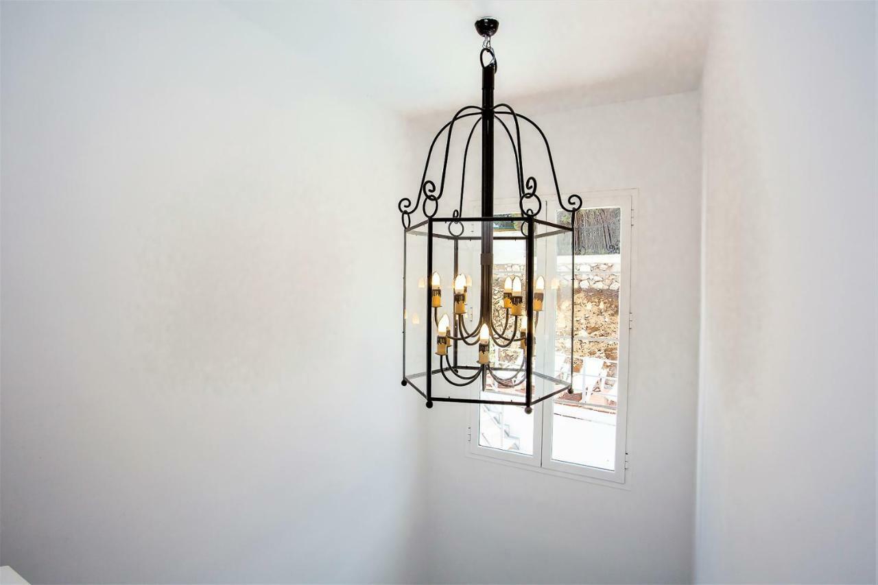 Apartemen Luxury With Private Swimming Pool Marbella