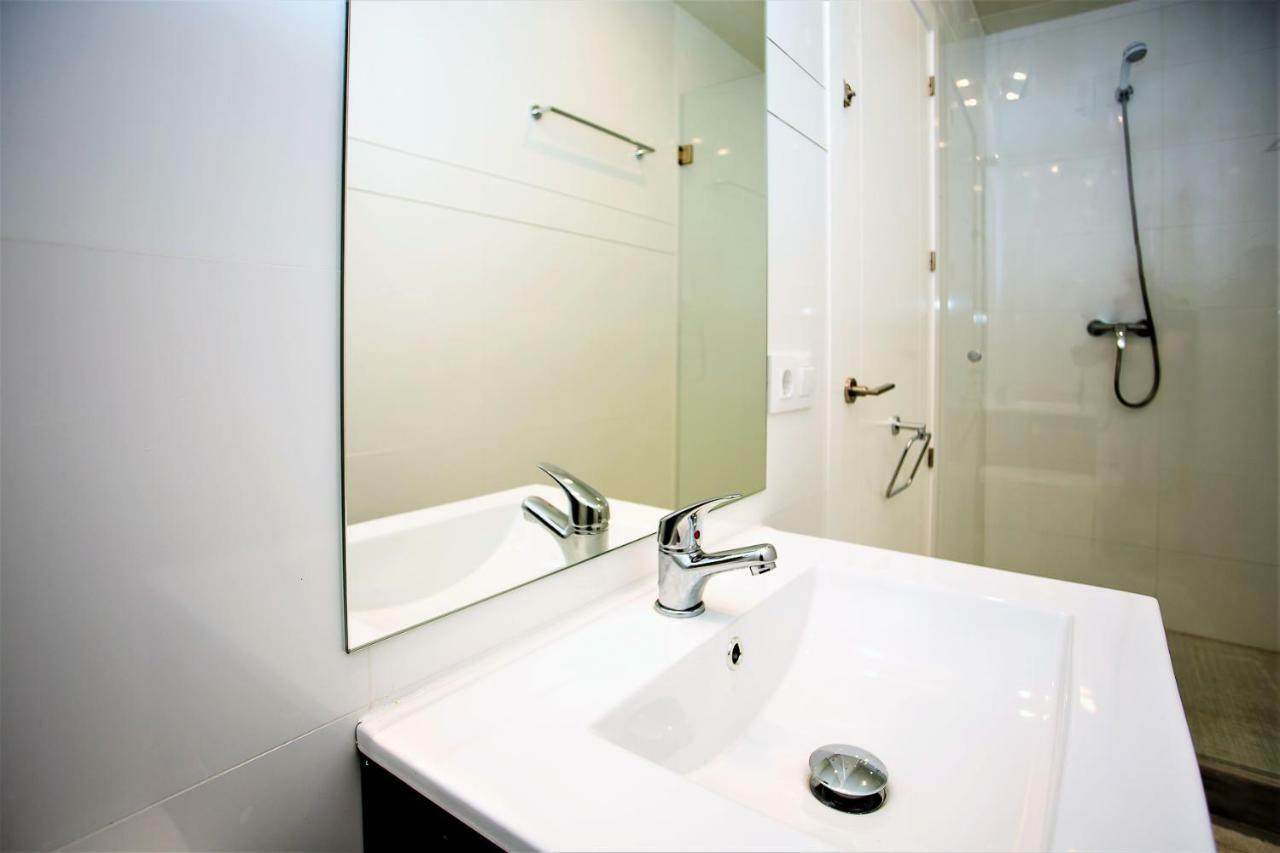 Luxury With Private Swimming Pool Apartemen Marbella